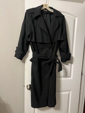 Vintage Forecaster rain trench with sash